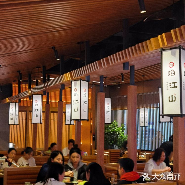 人均100+的海鲜牛排烤肉自助，瞬间实现各种自由