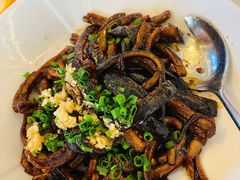 本帮鳝丝-上海和平饭店龙凤厅 Dragon Phoenix