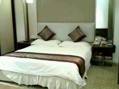套房237-白玉兰酒店(上海田子坊马当路地铁站店)