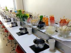 自助调料区-百品聚旋转火锅(号外店)