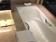 浴缸-无锡新湖铂尔曼大酒店