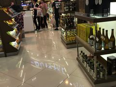 -王权免税店(廊曼机场店)