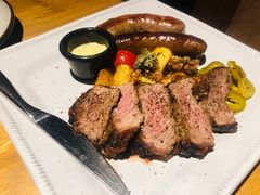 香肠牛排拼盘-The Diner X餐厅(青岛万象城店)