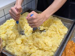 -周小亮丁家坡洋芋(观音桥好吃街B区直营店)