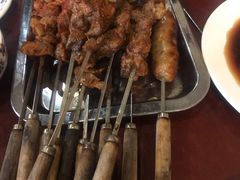 肉串肉筋-玫瑰红烤羊排(北新桥三条店)