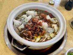 -东巴谷野生菌火锅餐厅