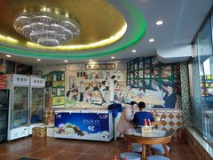 -捷信牛奶甜品世家(学府店)