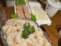 -佬土鹅肠火锅(解放路店)