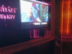 -温莎KTV(珠江路店)