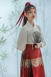 -小熊维尼高端儿童摄影(罗湖区总店)