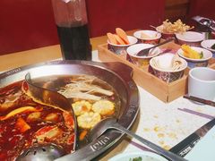 -麻辣英雄重庆火锅(二城广场店)