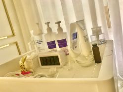 -初颜品佑肌肤管理