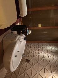 -青岛香格里拉·氣水疗中心