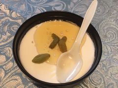 手工自制酸奶-巴扎美食·新疆菜·西域歌舞表演餐厅(新疆大厦店)