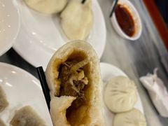 牛肉大葱包子-天兴居(鲜鱼口街店)