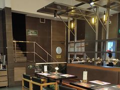 -伯顿西餐厅(厚街香榭丽店)