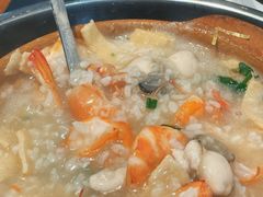 蟹虾鲍鱼粥-皮蛋弟砂锅店(总店)