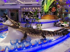 -澜悦港海鲜体验主题餐厅