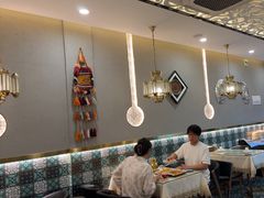 -欧提汗·新疆餐厅·清真(银都路店)
