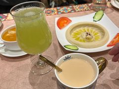 胡慕斯酱配饼-BRBR叙利亚餐厅(总店)