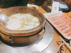 -鱼遇木桶斑鱼火锅(塔湾店)