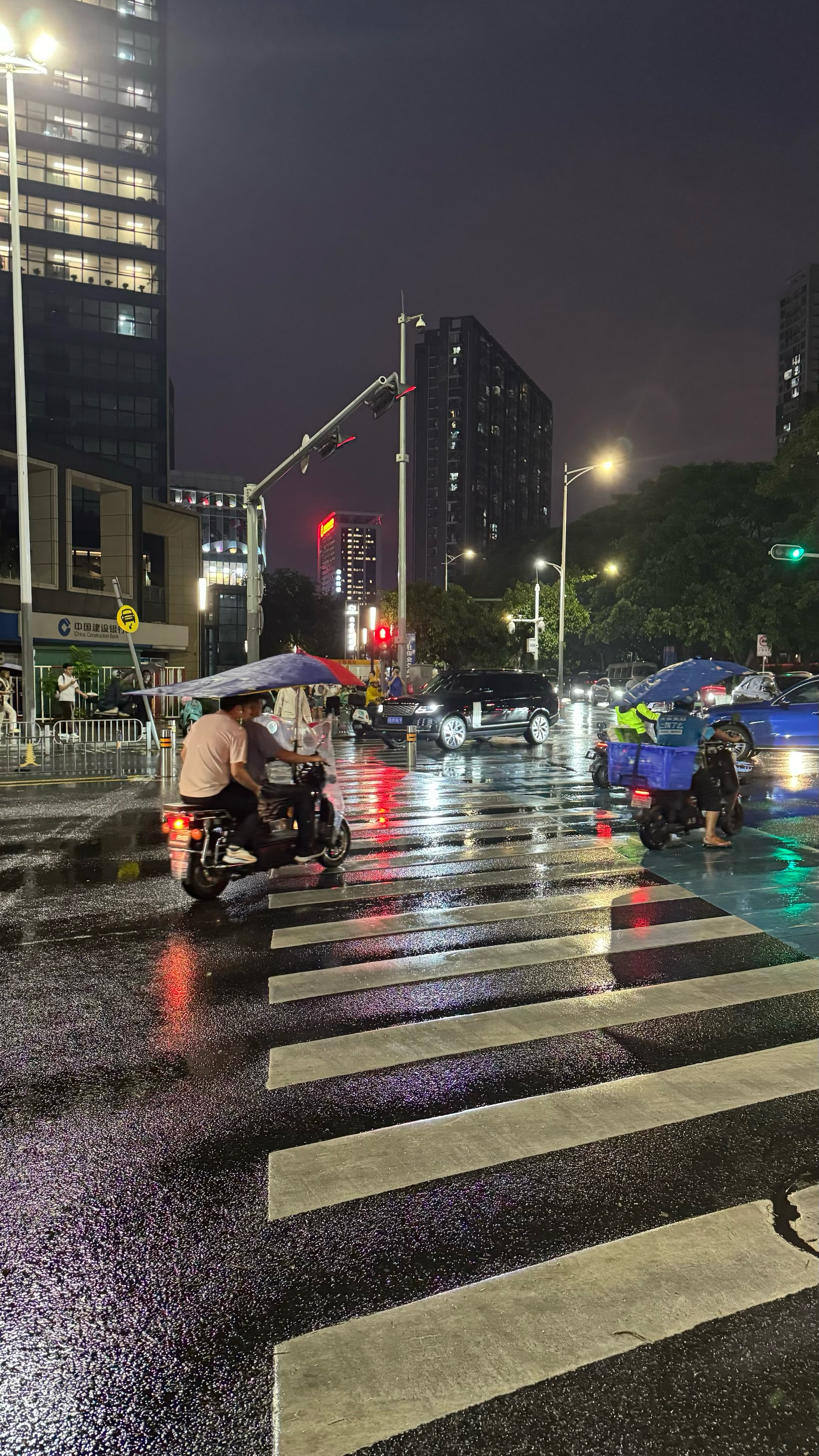 龙华街景照片图片