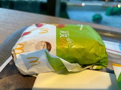 -麦当劳(展览路店)