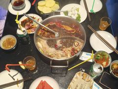-唯爱KTV聚会餐厅(仙林东城汇店)