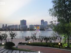 -浦江二号·独栋江景餐厅(滨江大道店)