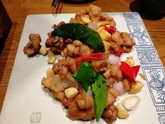 -云海肴·汽锅鸡·云南菜(天山百盛优客店)