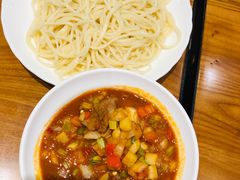 碎肉拉条子-巴依老爷新疆美食(常营店)