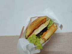 -必胜客(联投东方店)