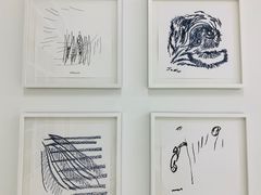 -胶囊画廊