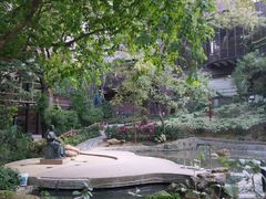-香港大学