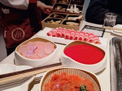 -海底捞火锅鲜切牛肉主题店(长寿路店)
