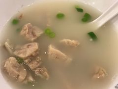 -三两春肚肺汤(崂山路店)
