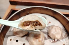 Sea Urchin and Crab Roe Soup Dumplings
