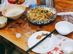 -朝花夕拾中餐厅(台儿庄古城复兴广场店)