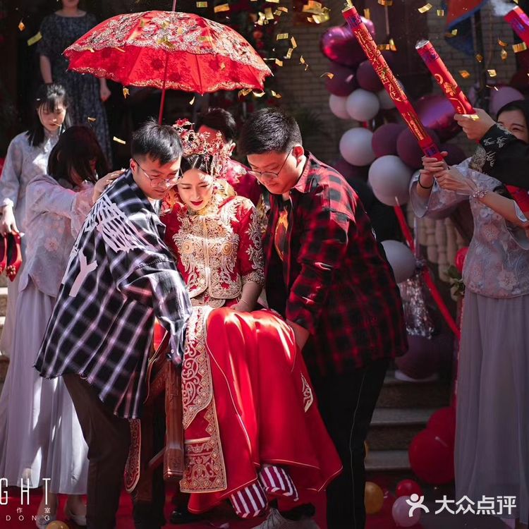 杭州婚礼 | 显腰身的贵妃中式[胜利]