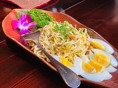 缅式凉鸡米线-花马天堂云南餐厅 Lost Heaven(外滩店)