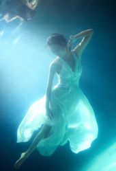 -施华洛婚纱摄影会所(范阳中路店)