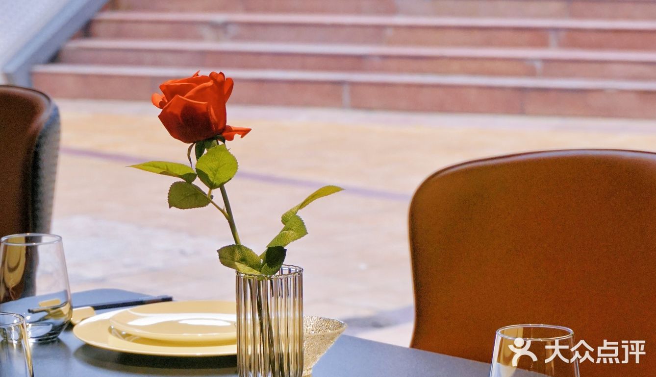 终于吃到成都五星级别的烧烤💯金猪报喜
