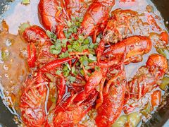 -何师烧烤Pro ·江湖川菜·小龙虾·精酿(太古里旗舰店)