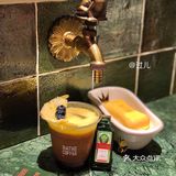 上海🛀首家复古浴室下午茶！肥皂蛋糕配夏日特调