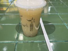 -大食代美食广场(上海中心店)