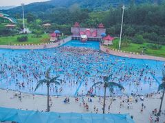 -汤山欢乐水世界