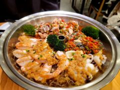 牛蛙拼蒜蓉开背虾-璞臻汽锅餐厅(南京东路店)