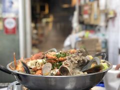 招牌海鲜骨煲-凤城康记饭店