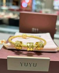 -周生生Chow Sang Sang(石家庄先天下店)