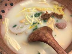 -成都你六姐·牛肉冒菜·麻辣香锅(长泰广场店)